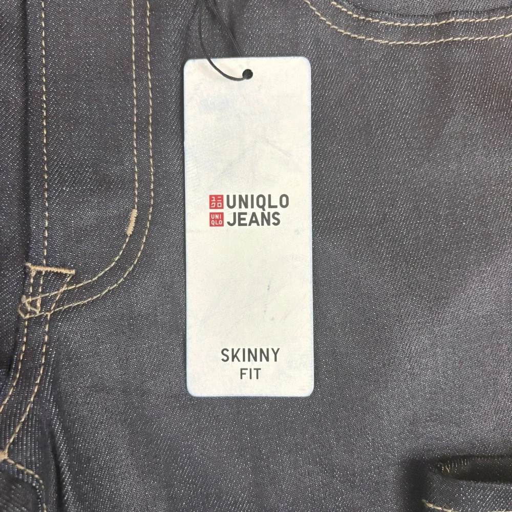 Uniqlo Selvedge Skinny Jeans Mens 29x32 Dark Blue Stretch Denim NEW NWT